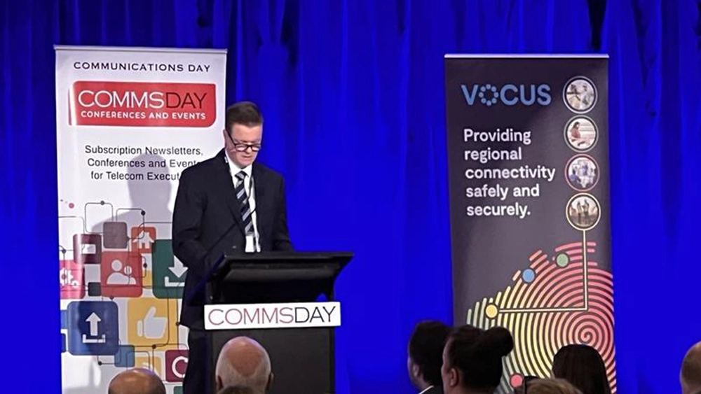 Photo of Michael Ackland, General Manager, Government & Strategic Projects, Vocus, delivering speech "Creating metro level experiences in mining and remote locations. "Comms Day Regional & Remote Keynote