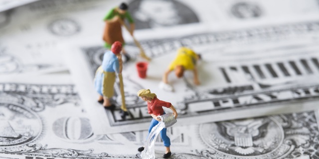Time to Spring-Clean Your Finances: A Financial Professional's Four Steps to Tidy Them Up