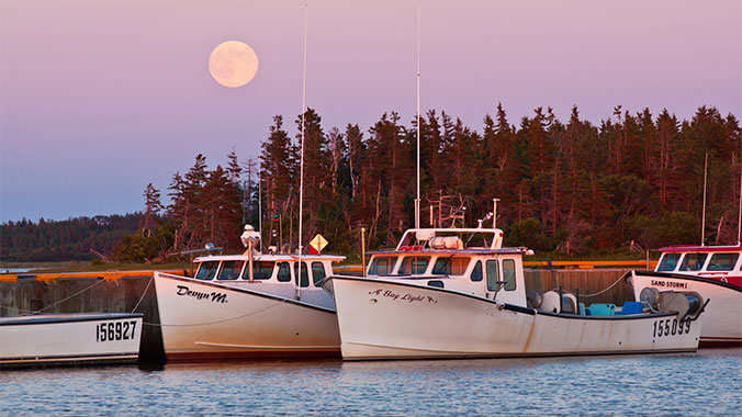 22391-best-of-prince-edward-island-fishing-boats-c.jpg