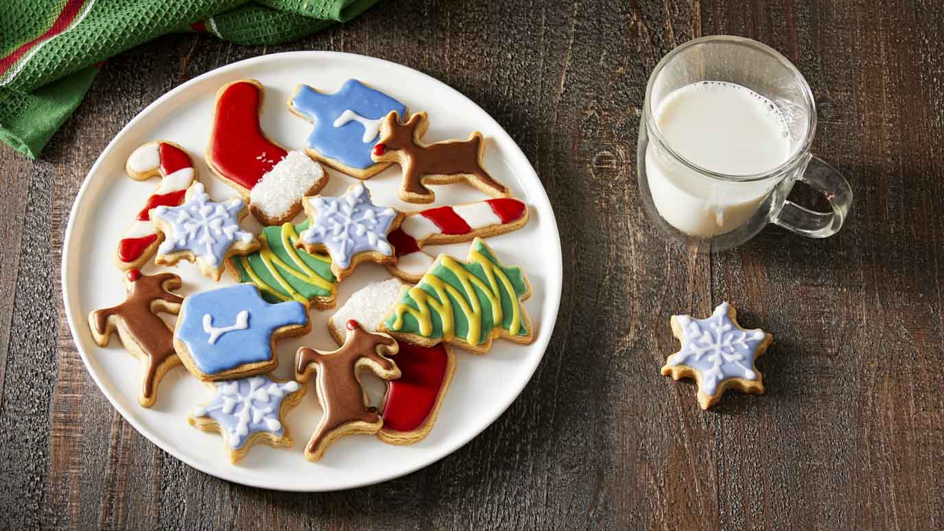 SPICED HOLIDAY SUGAR COOKIES