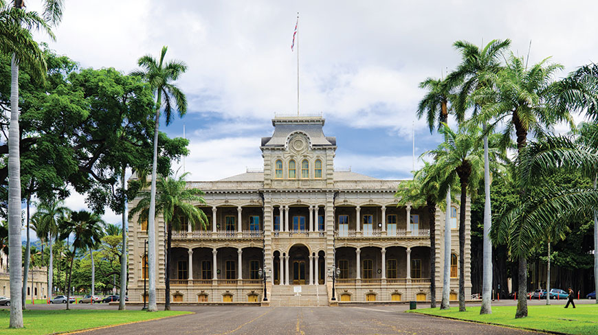 11513-HI_Honolulu_Iolani-Palace-3c.jpg