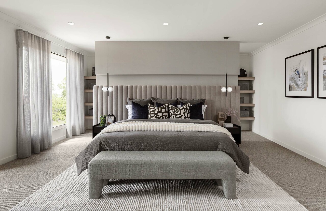 Carlisle Homes_CH121_Body 2_The Rothbury Collection - Homes of Impressive Scale and Luxury (1).jpg