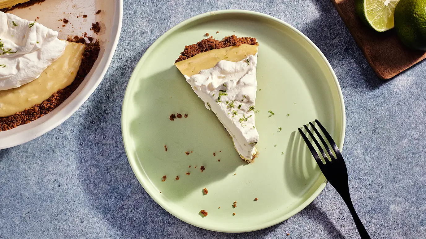 key_lime_pie_1376x774.webp