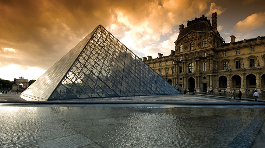 24970-FR_Paris_Louvre-2-c.jpg