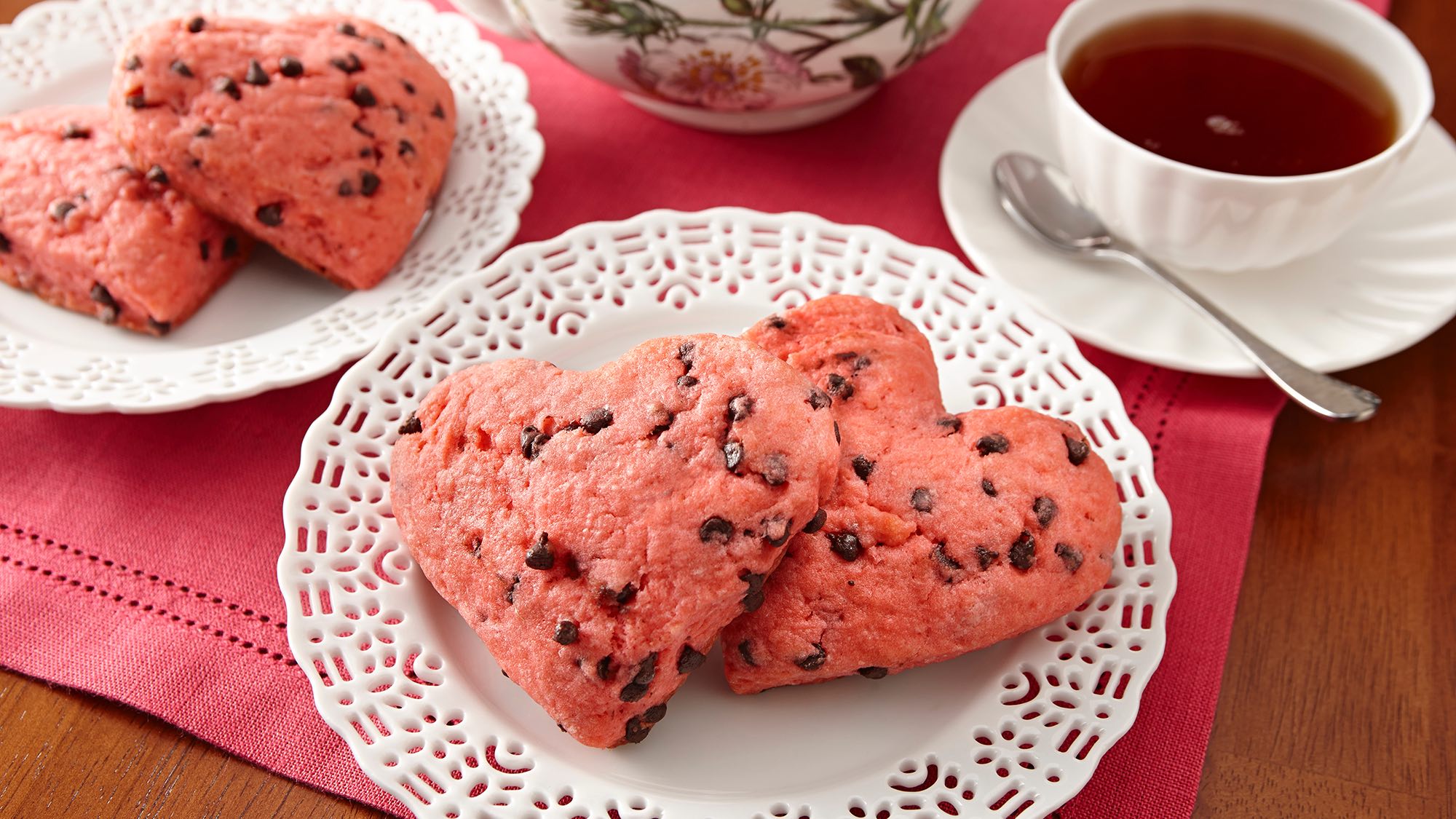 valentine_chocolate_chip_scones_2000x1125.jpg