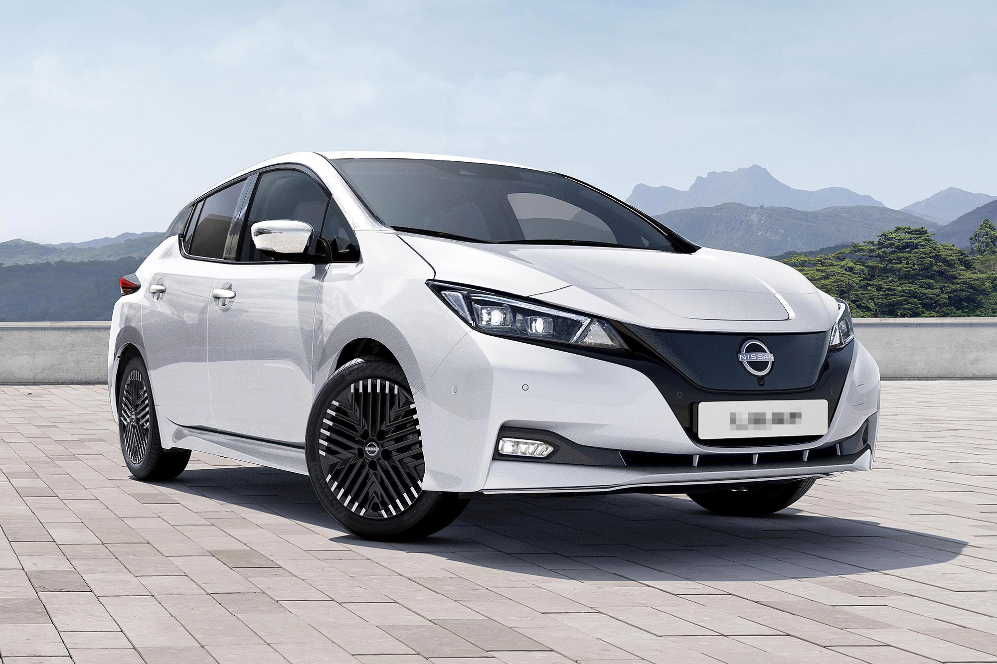 Nissan-Leaf.jpg