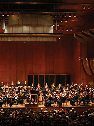 25107-US_NY_Philharmonic-vert.jpg