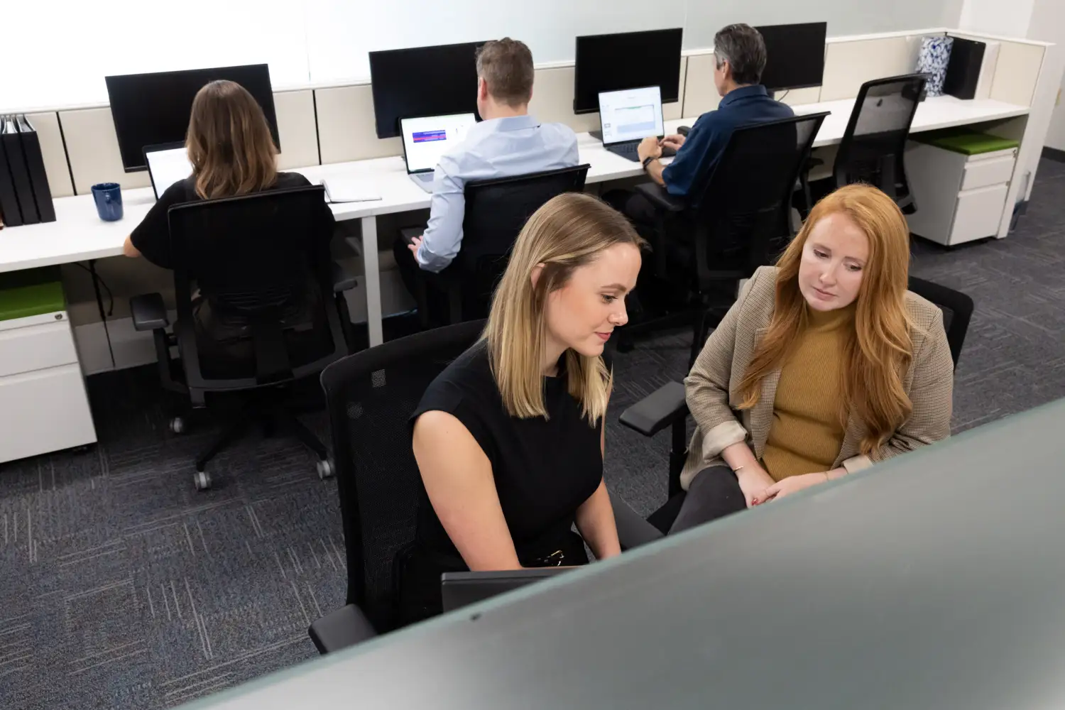 Customer success managers reduce churn risks by using CS Cloud's playbooks based on customer insights