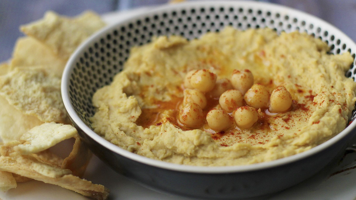 classic_hummus_2000x1125.jpg