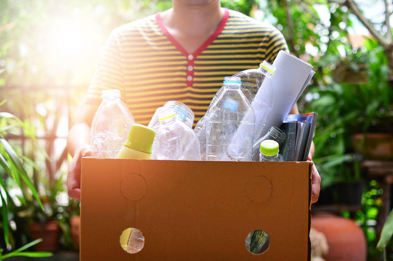 10 cara kreatif daur ulang plastik di rumah