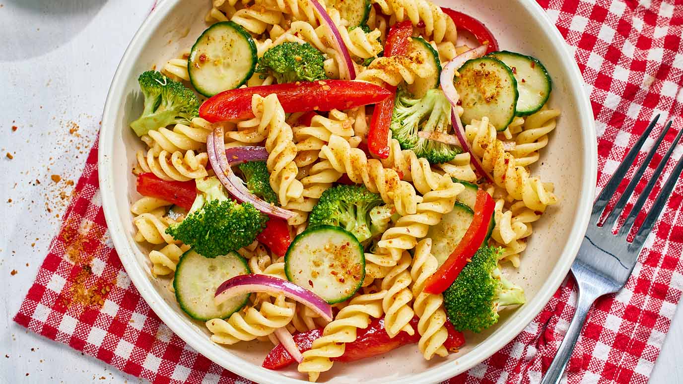 easy_pasta_salad_3530_1376x774.jpg