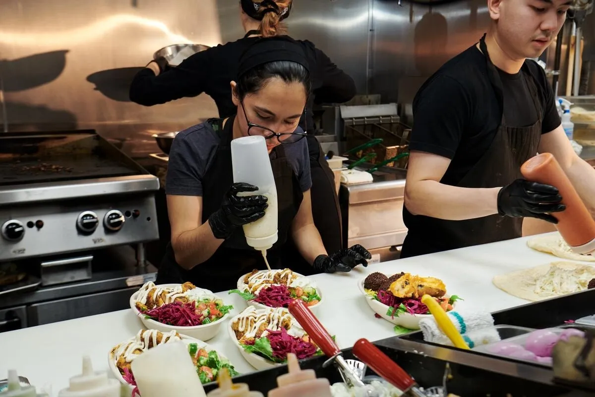 1184 CAWinVancouver Superbaba 2824 02 VR SIMP JPG Full Res