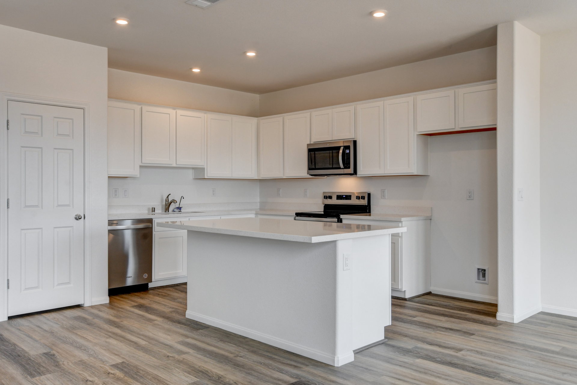 030c9224-74c5-4d4c-8c6e-04b99998ff42