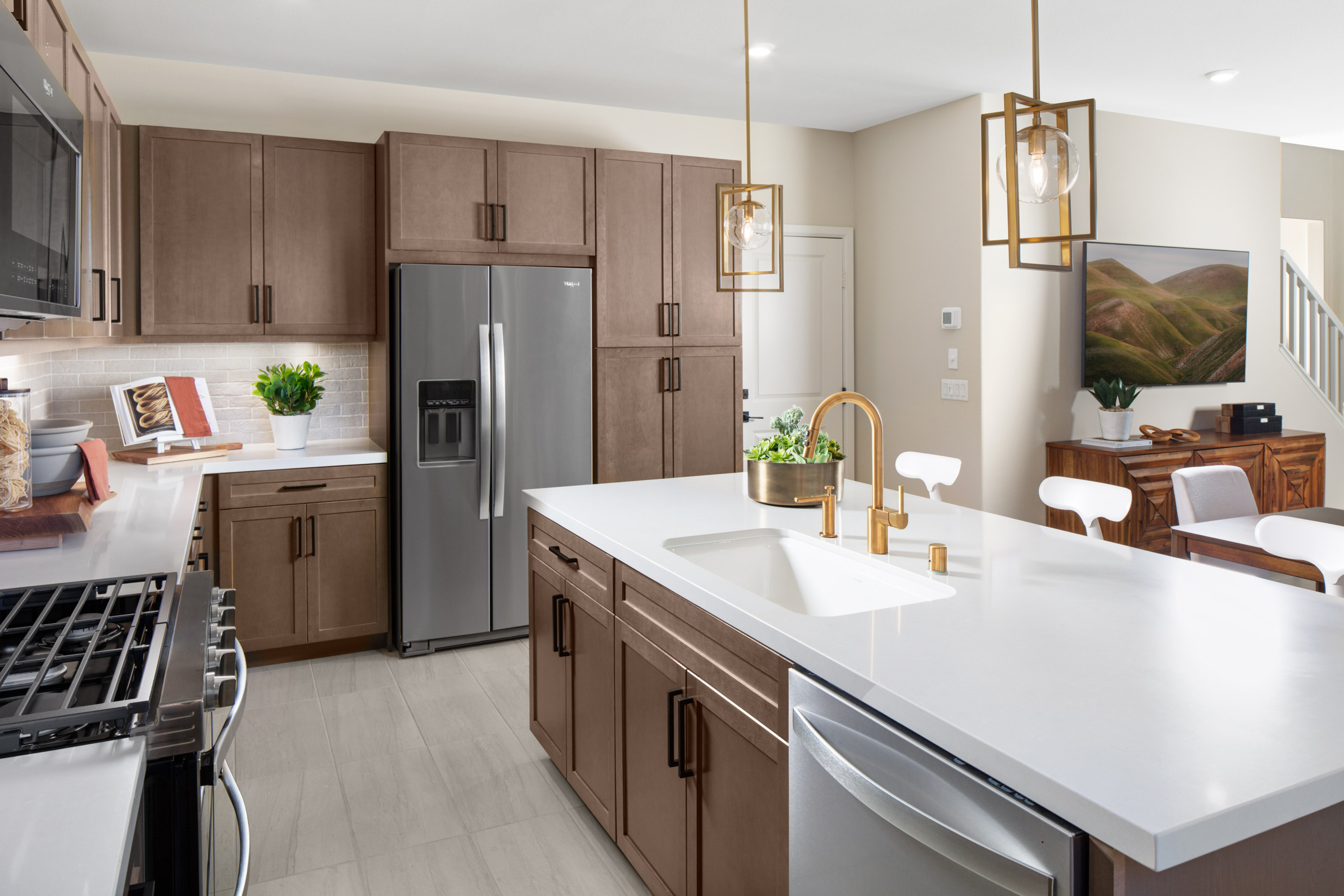 0e752874-1dc0-4098-b2bd-f25f1e9d7d3b