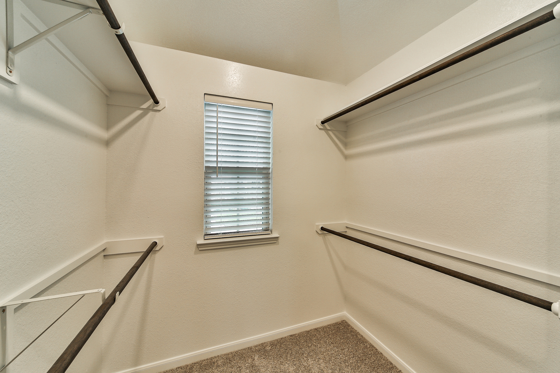 11ccda4a-cd27-4217-a81b-4676dd27179a