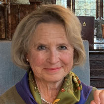 Profile Image of Candice Dunnigan