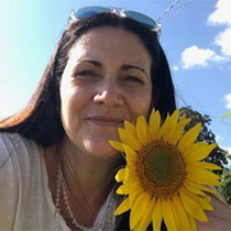 Profile Image of Belinda Marcucci