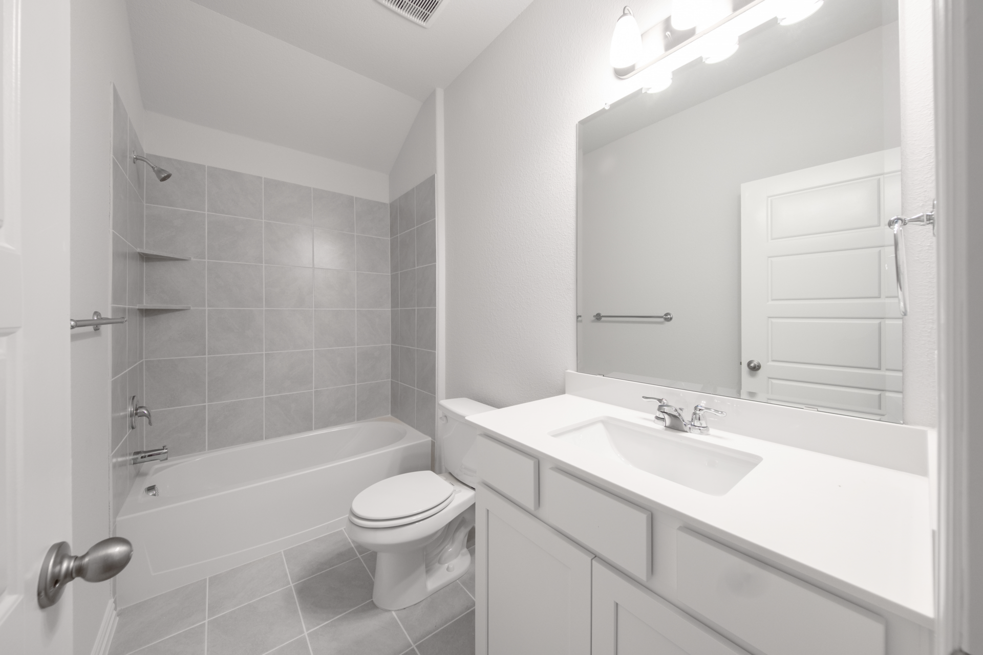 1ee3d812-a3b1-4b21-8f0b-ea58ff53ad68