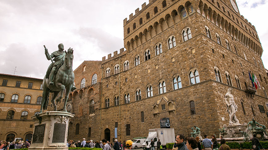 22589-IT-Florence_Piazza-della-Signoria-3c.jpg