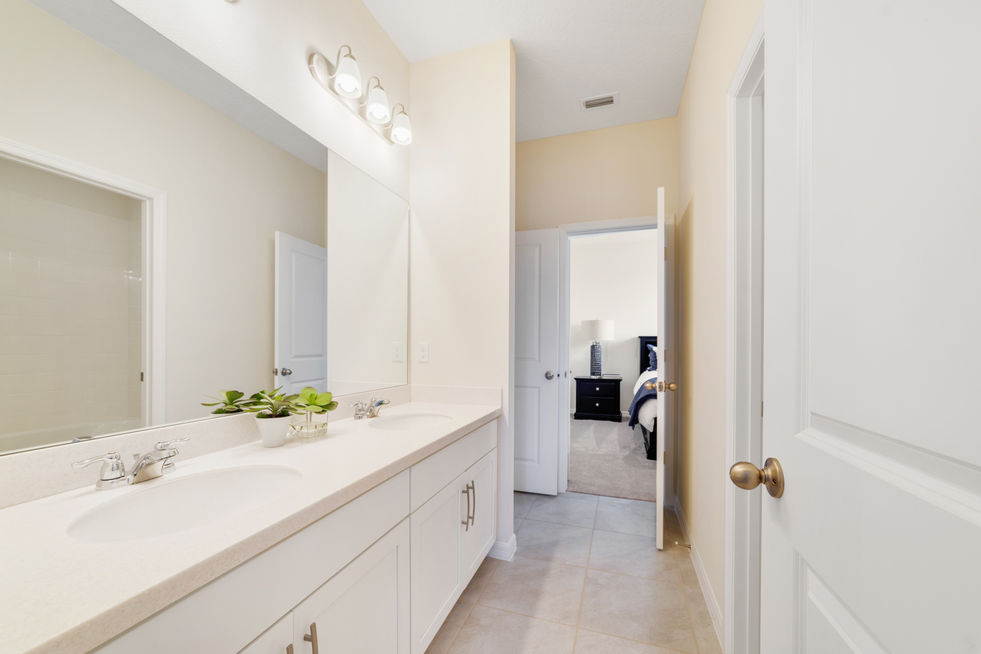 24065c17-2319-4c95-924f-5aa5c85c0a3a