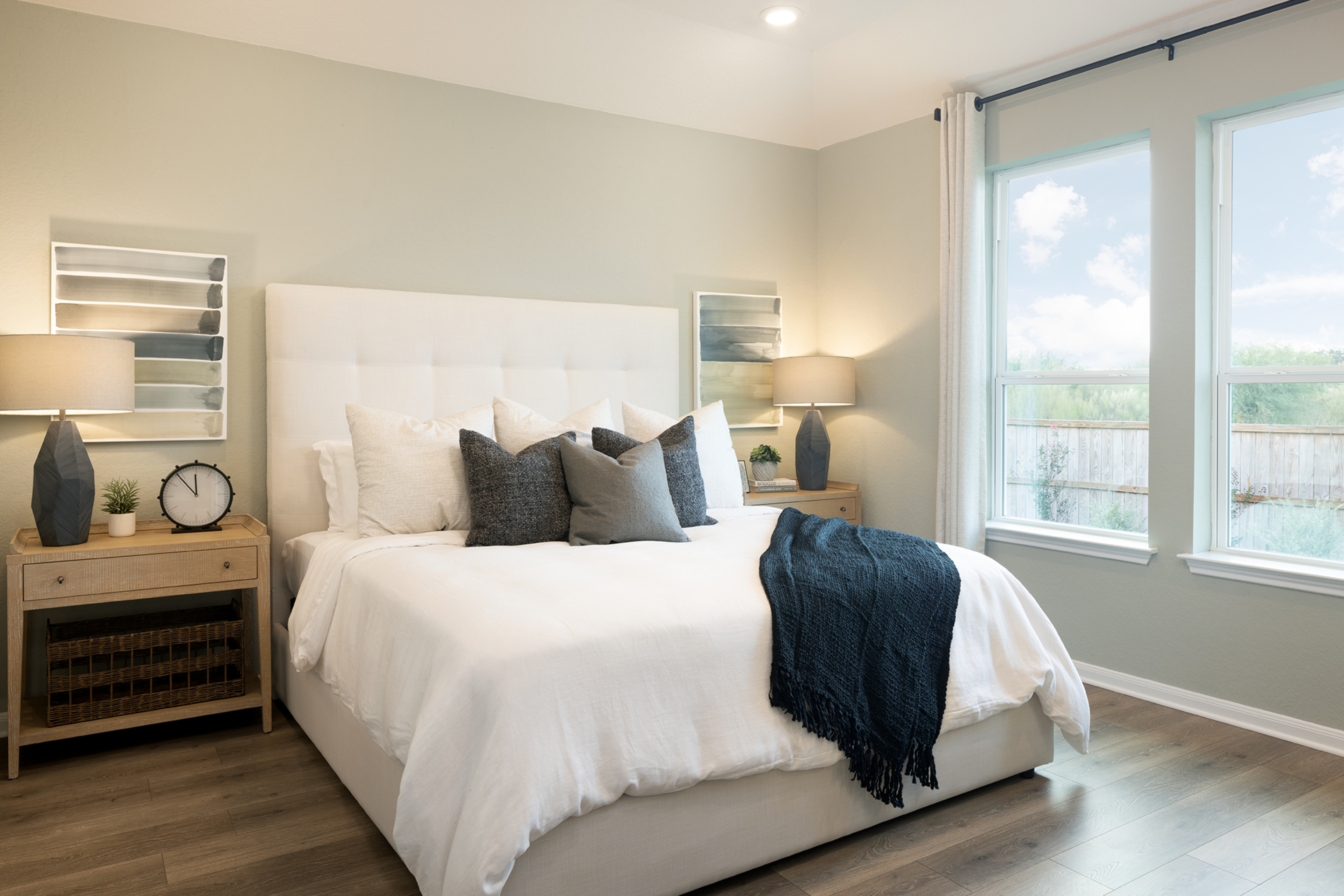 27ea8eb8-5fa4-4642-b00a-df1881ce8fd9