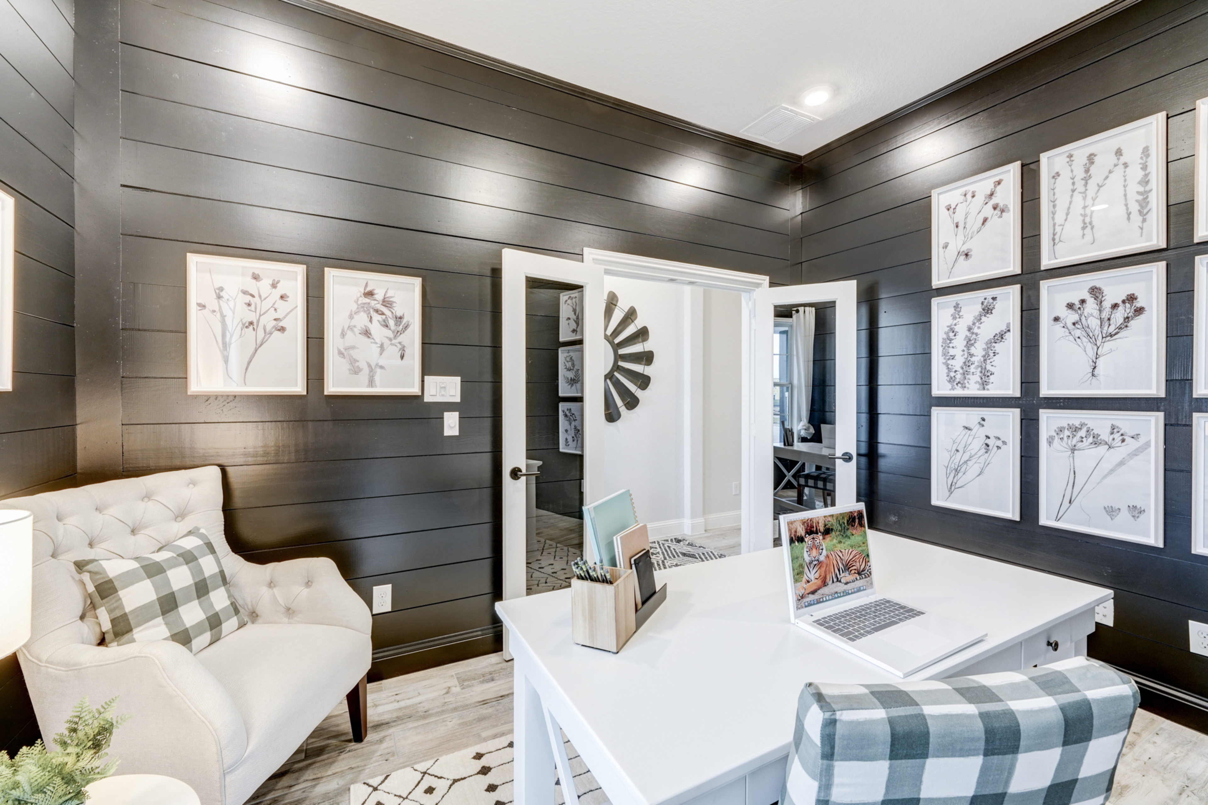 2a31de6e-5659-4d94-98ec-cd4d2ba8d3e4