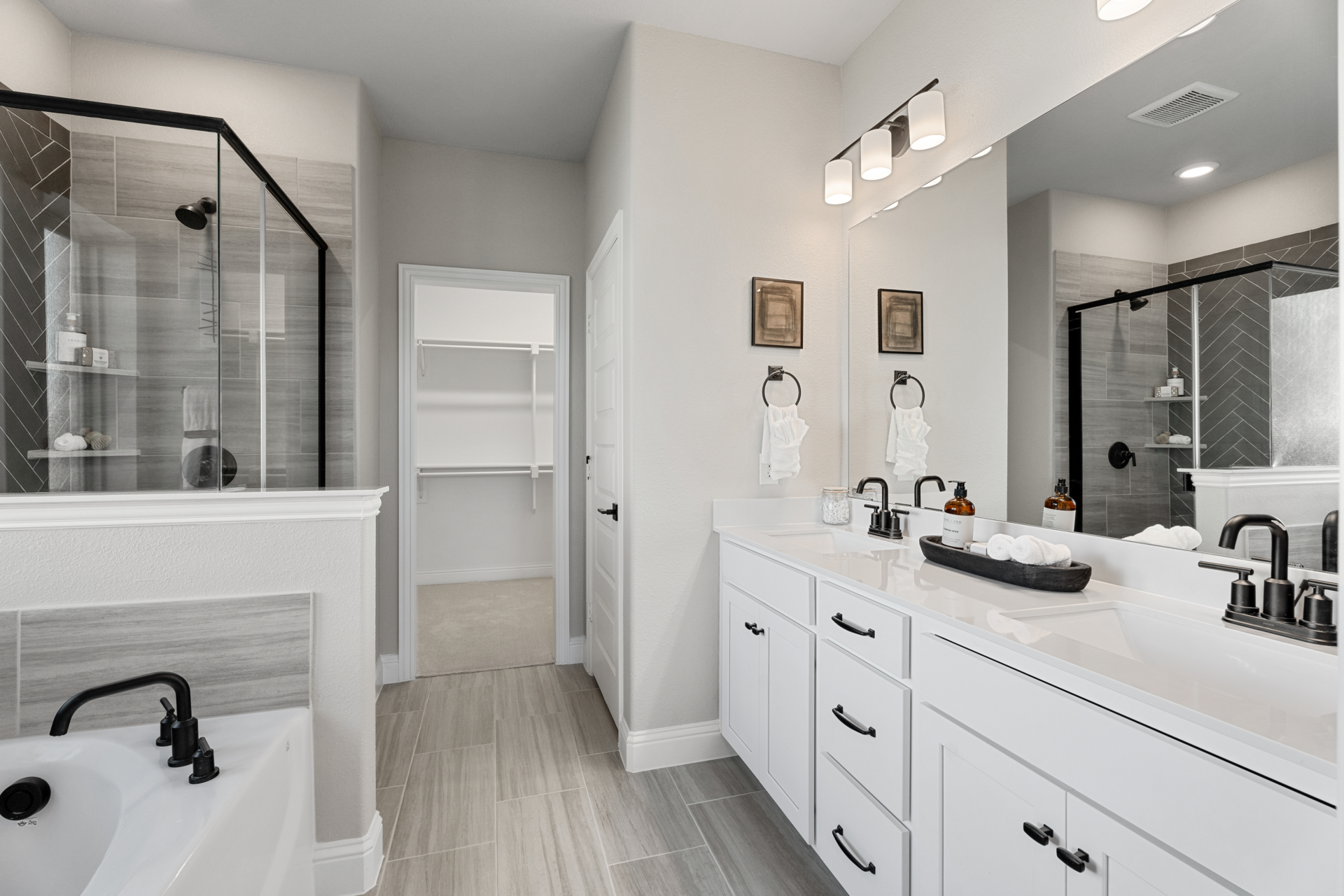 2cd8caee-ca81-4f8c-9dc8-0de6ebda3154