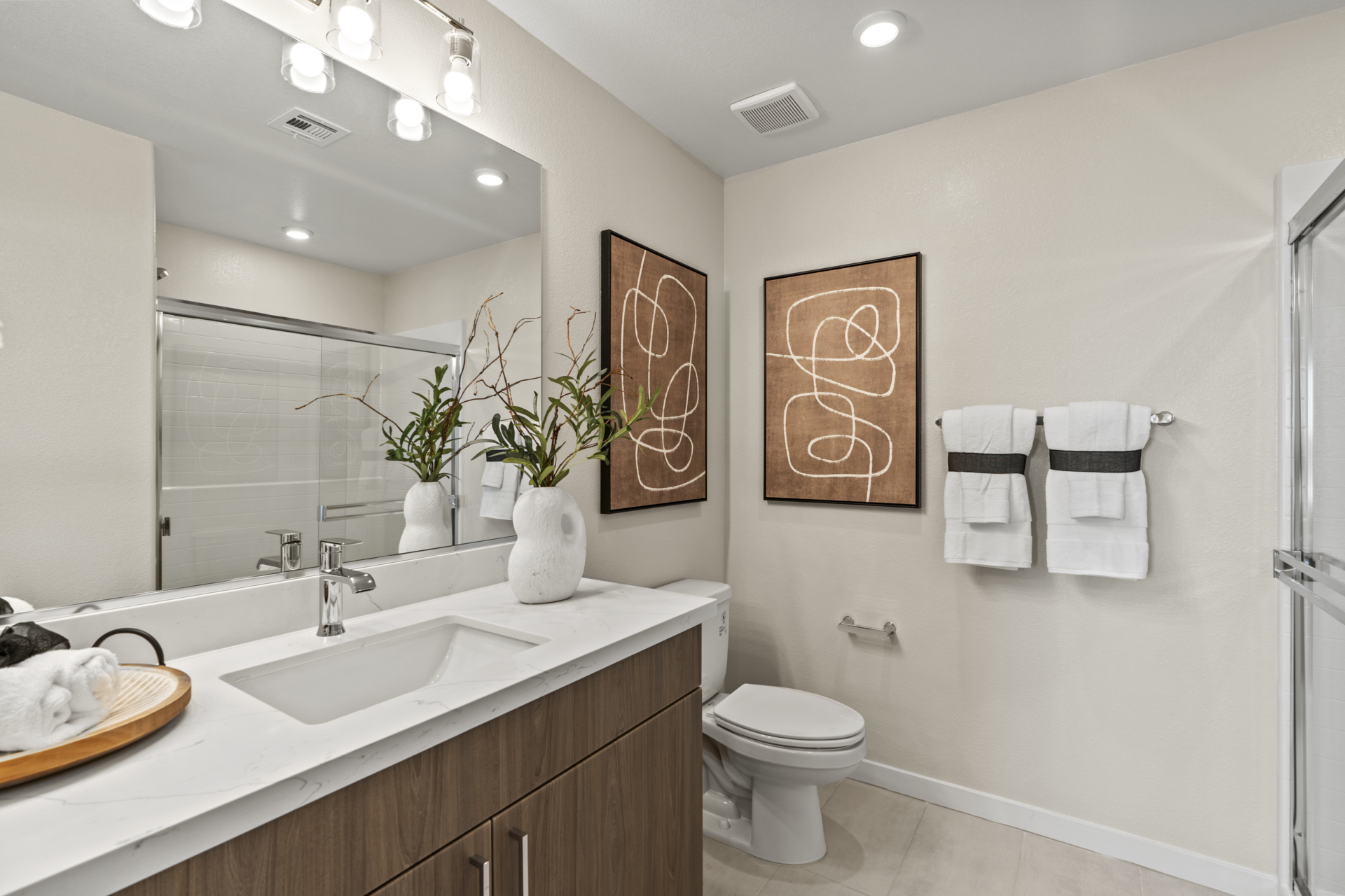 343d064e-dce0-4ee5-aa19-329764748a69