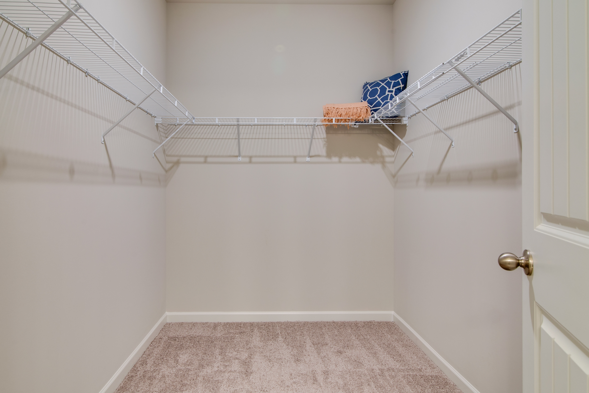 47284cef-b519-40a3-9dbe-03112d400cc9