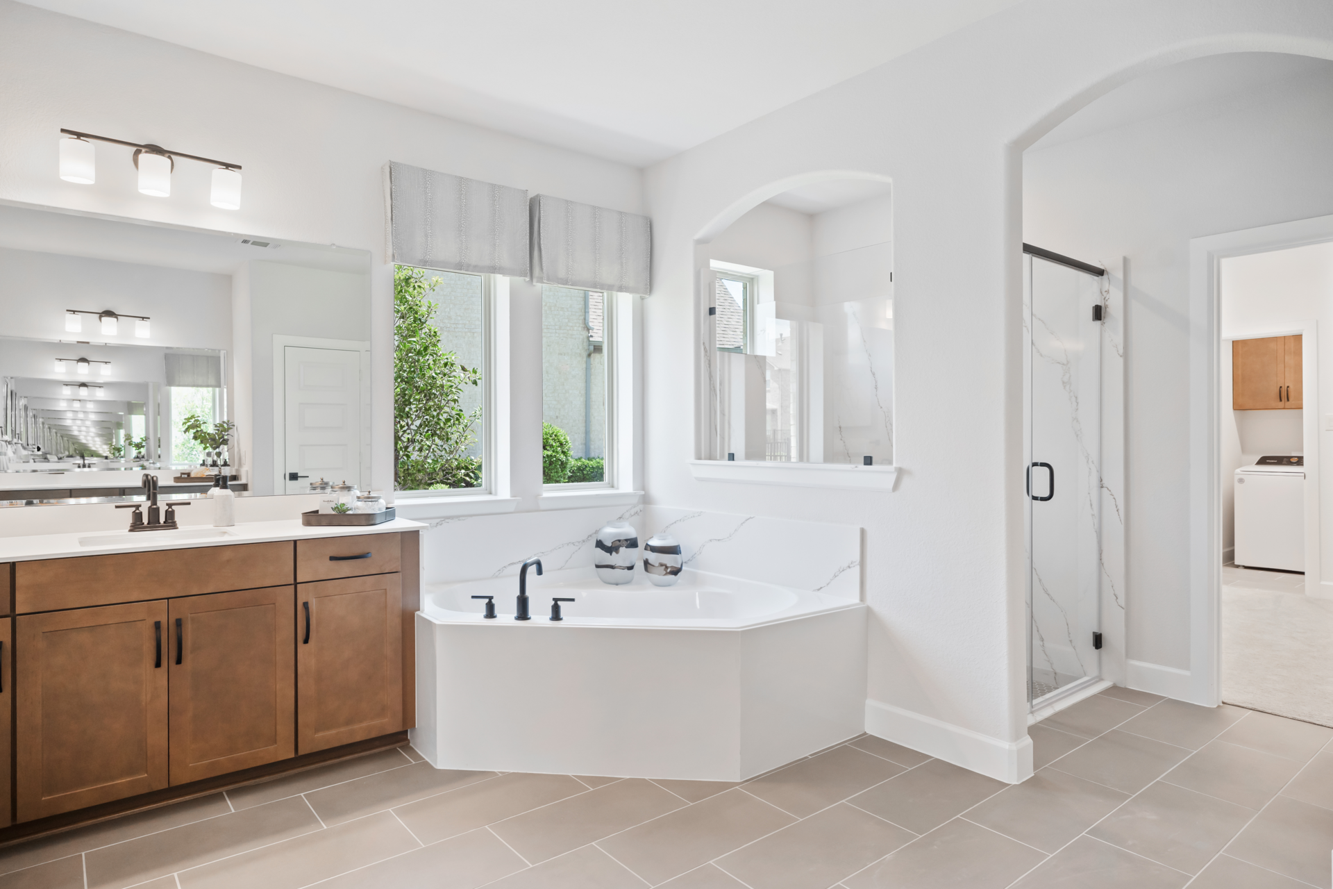 5b0ebfc9-6018-41a0-a691-32d4d2b8d6d6