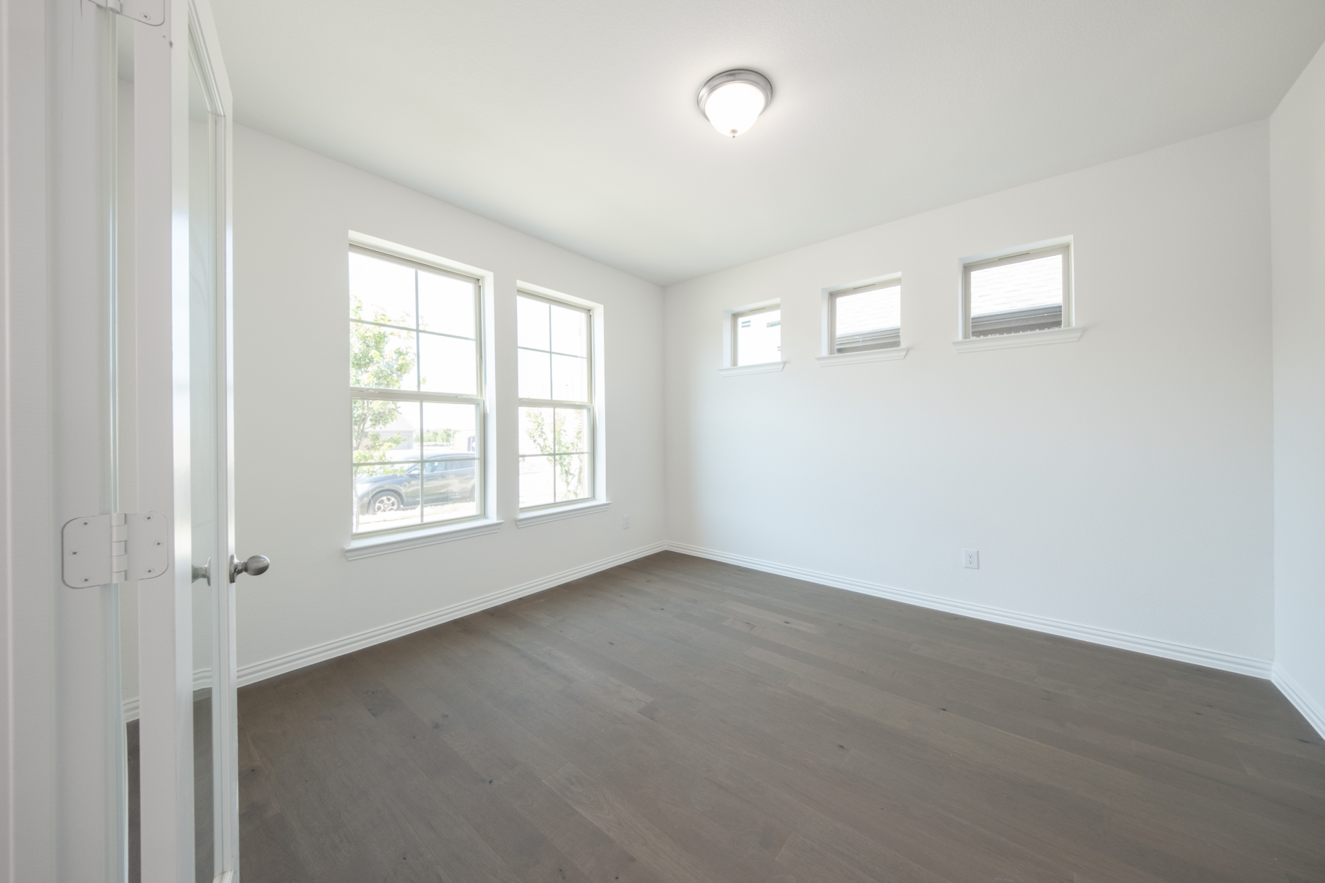 6404f85e-b3cc-47a3-bcab-679afbefeaa1