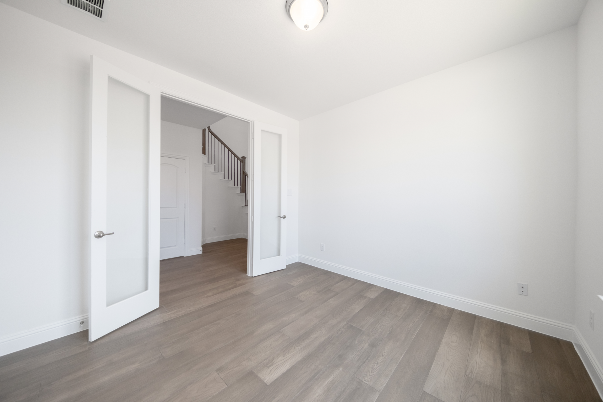 6ce5f984-374b-4769-8a32-5cdbe41ba298