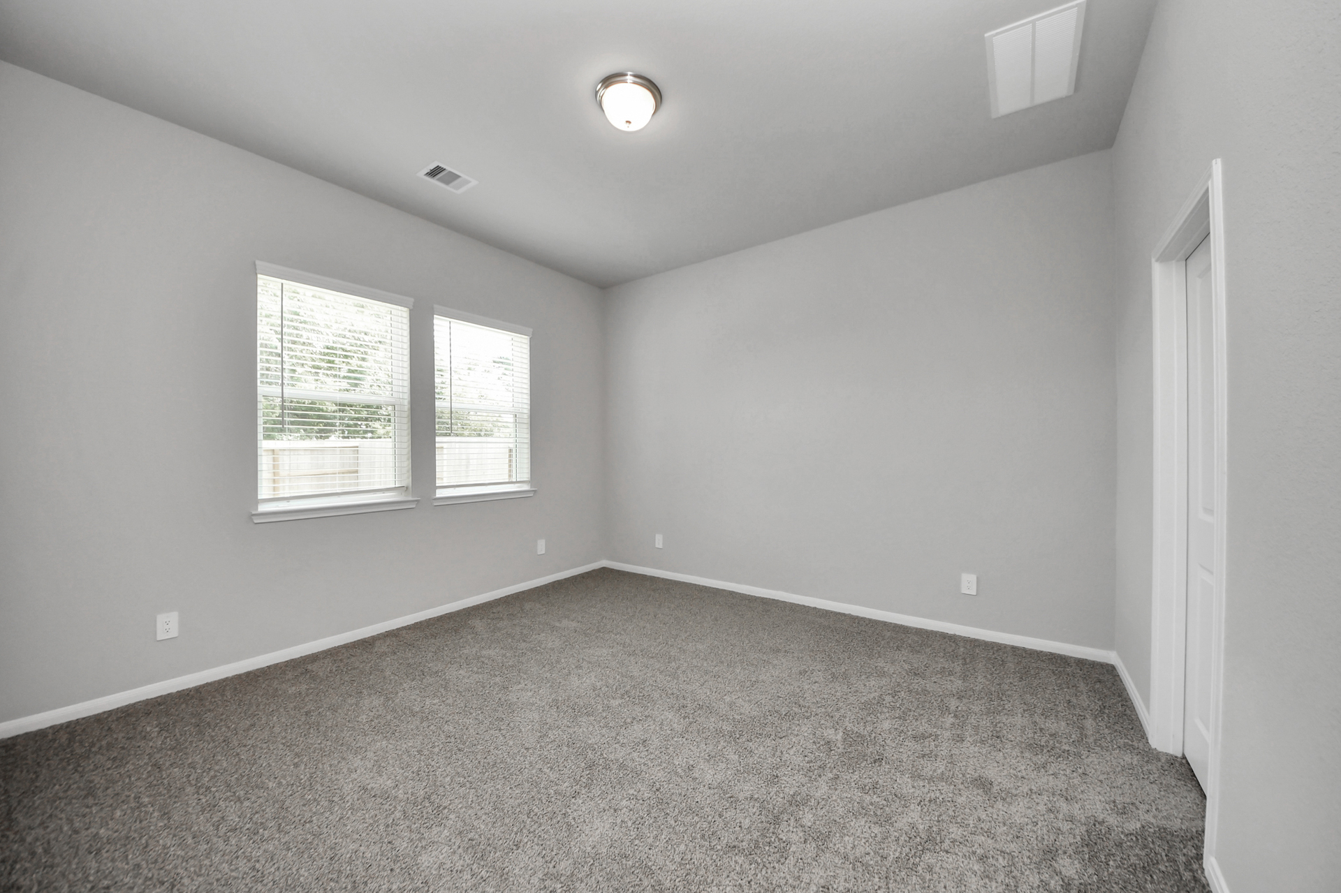 7b42de9e-679b-4f3d-9419-94c0c04b8d06