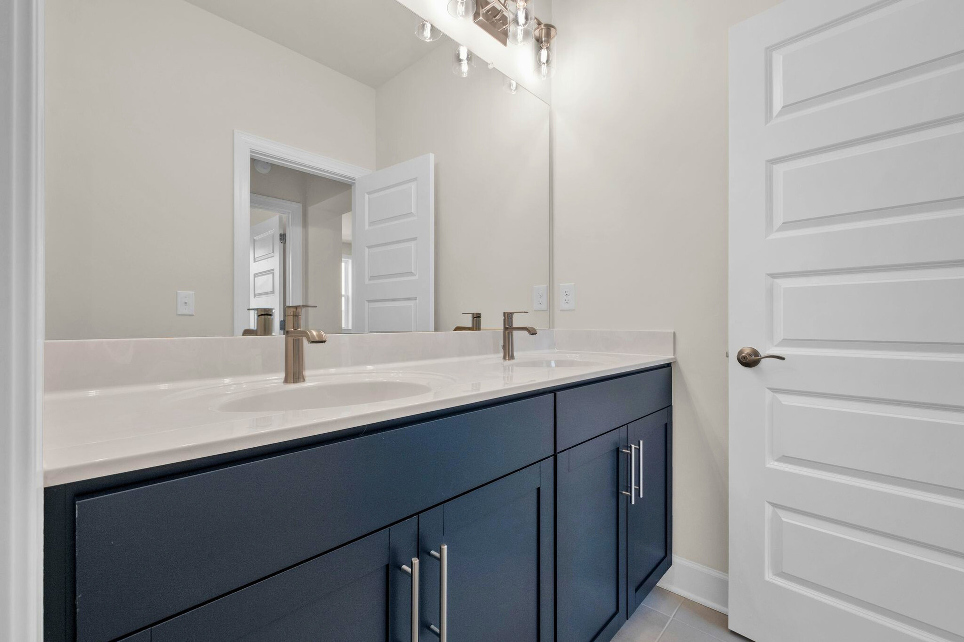 7d6988a6-4245-42bb-ab76-e9c6ca3d60c9