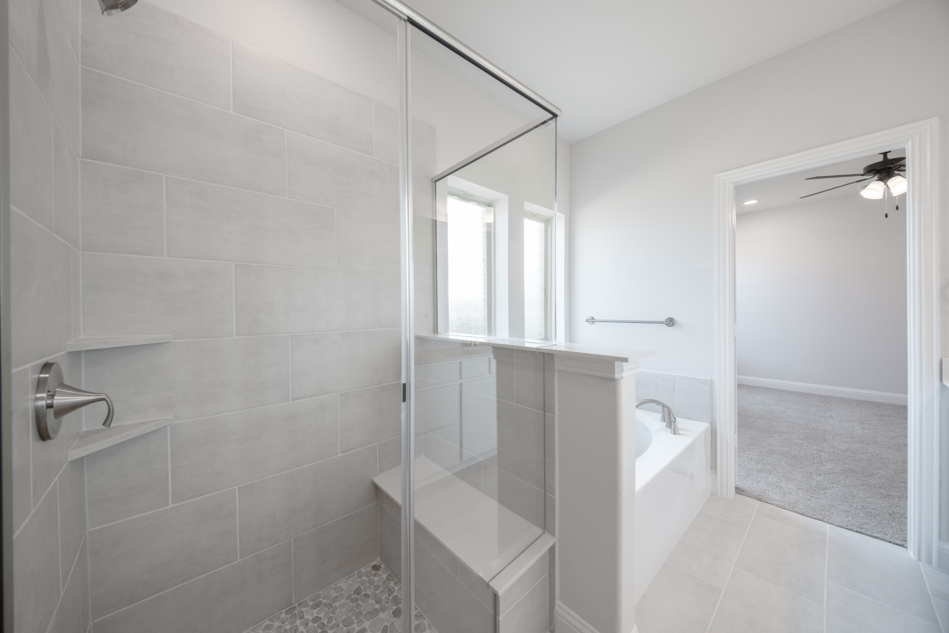 7f913ca2-e8b0-4145-aef2-ab62d004b62c