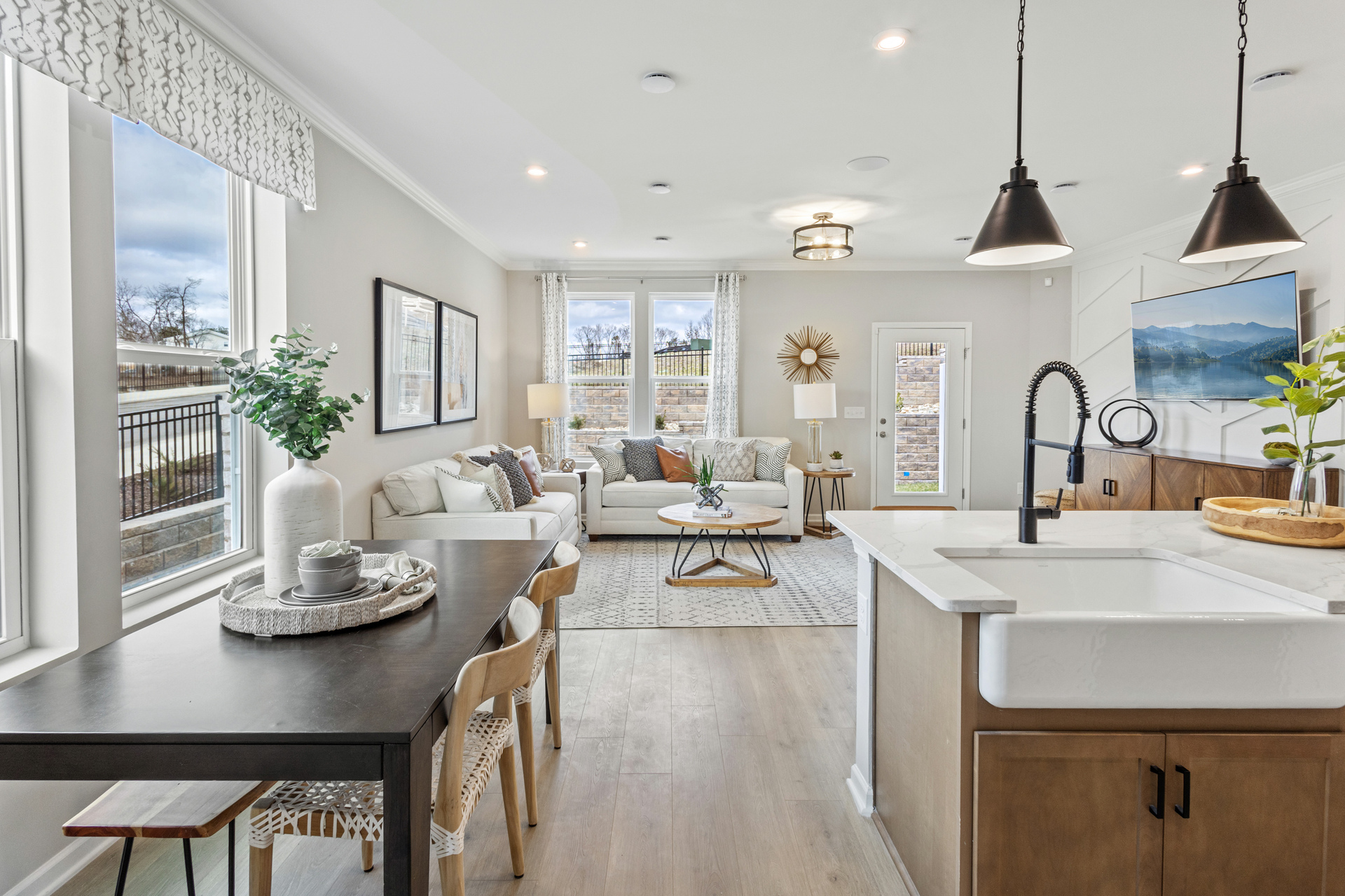 80193b11-c730-4bd7-b609-628a94babc51