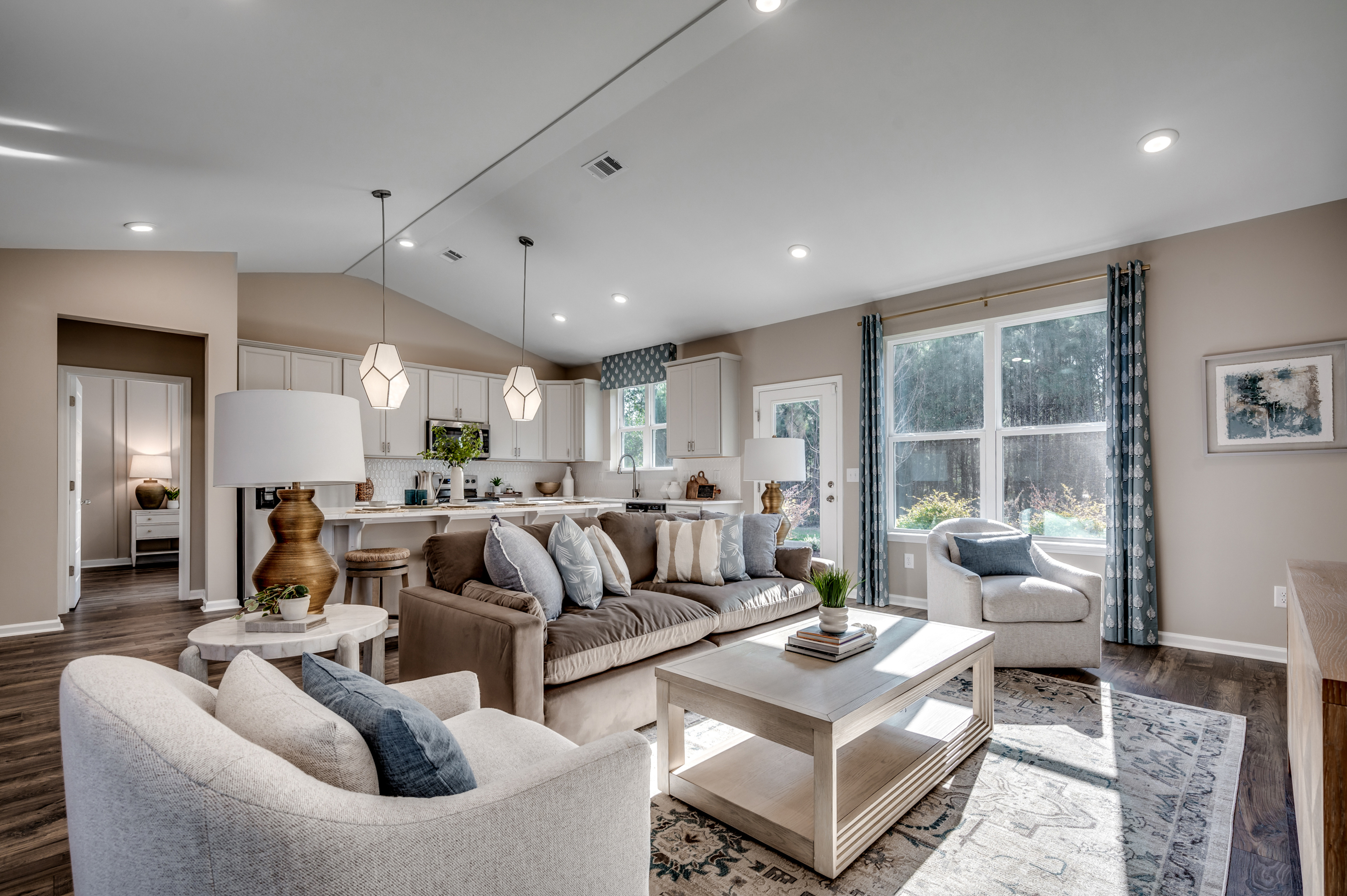 80d933a8-a745-4dcc-8e1e-677efa821f04