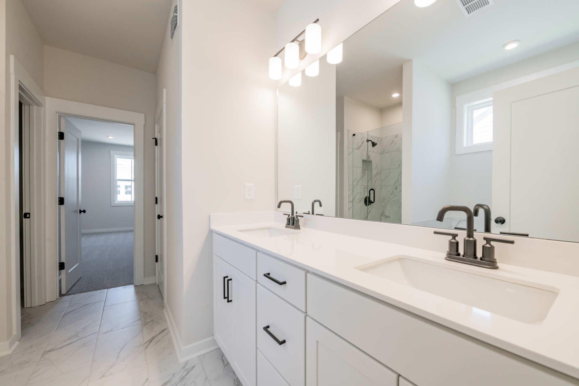 8e02f70f-fd1b-4fea-bf19-99da5ff0bcc6