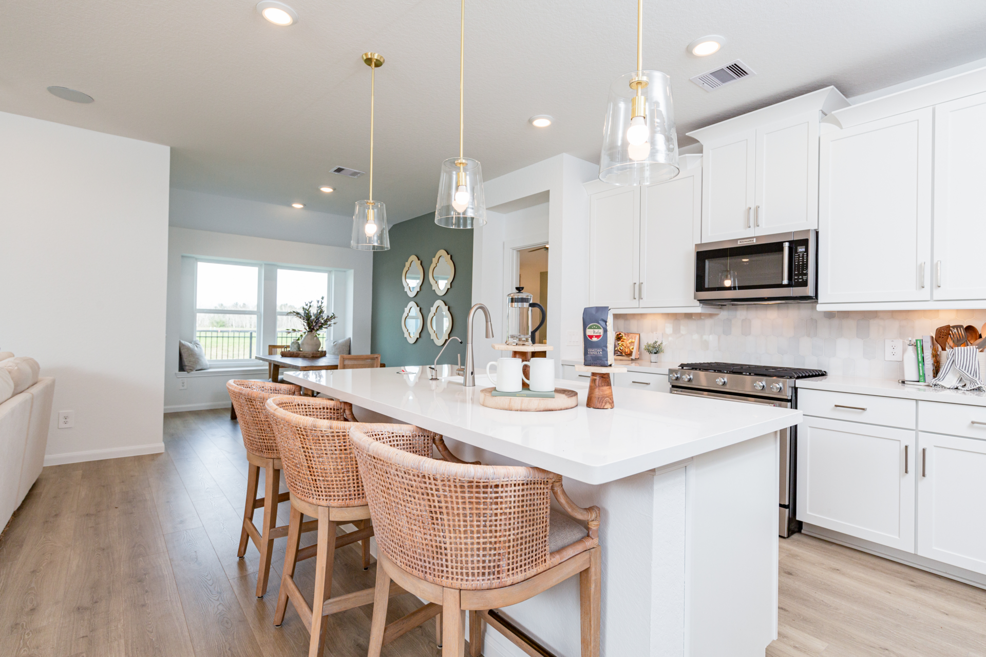 90d79d4e-056f-4de2-a87d-7f9d1f396709