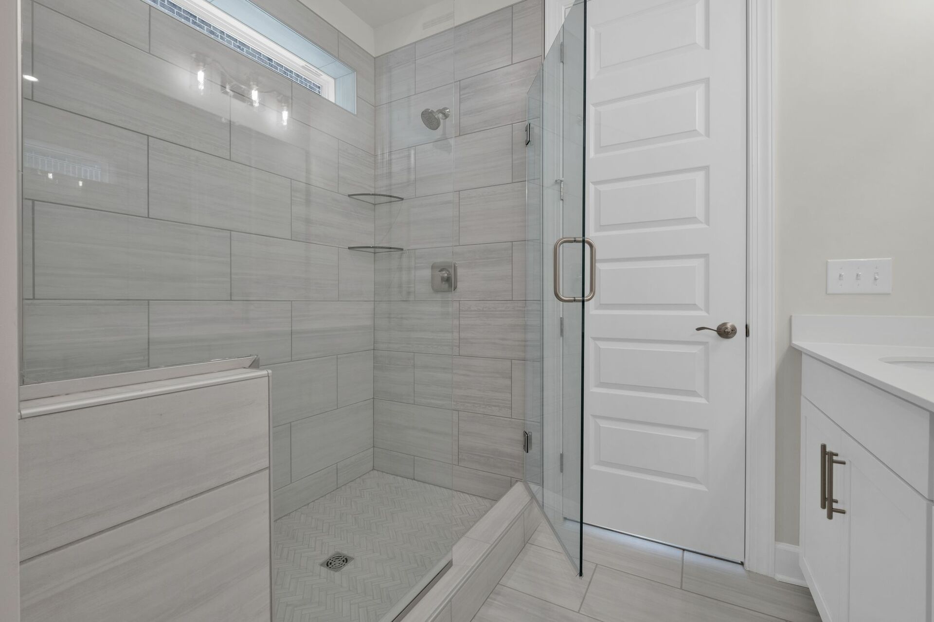 92665550-34ca-4901-b95a-12db9af70d9f