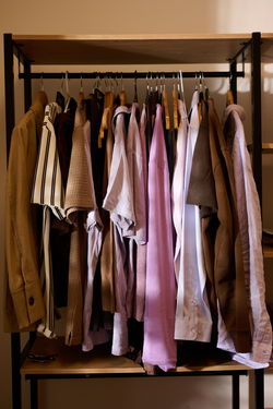 Autumn-inspired outfits in purple and brown tones styled with layered knits, blazers and denim.