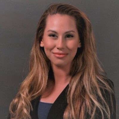 Arveen Minhas headshot