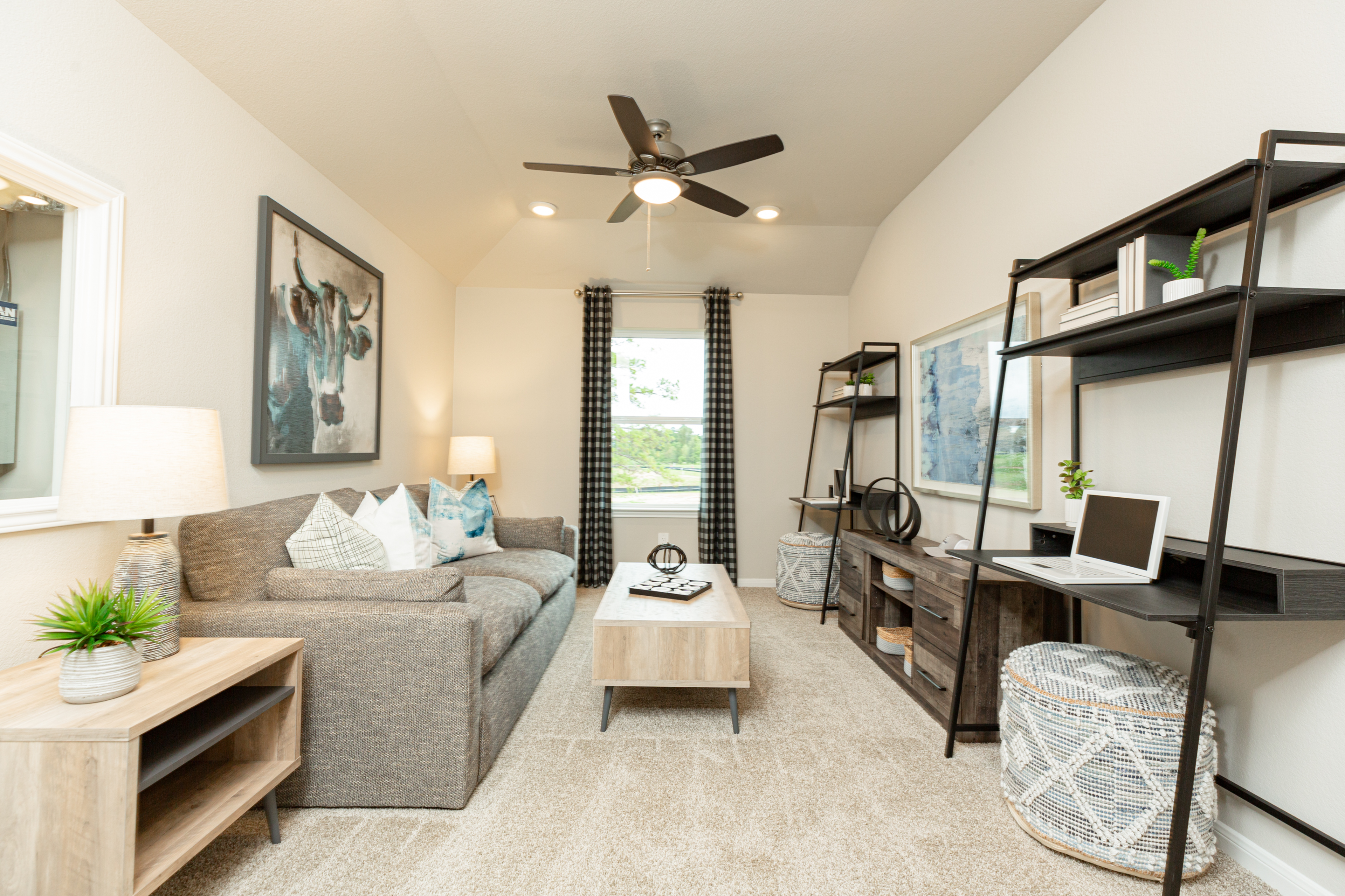 Cascade Second-Floor Loft
