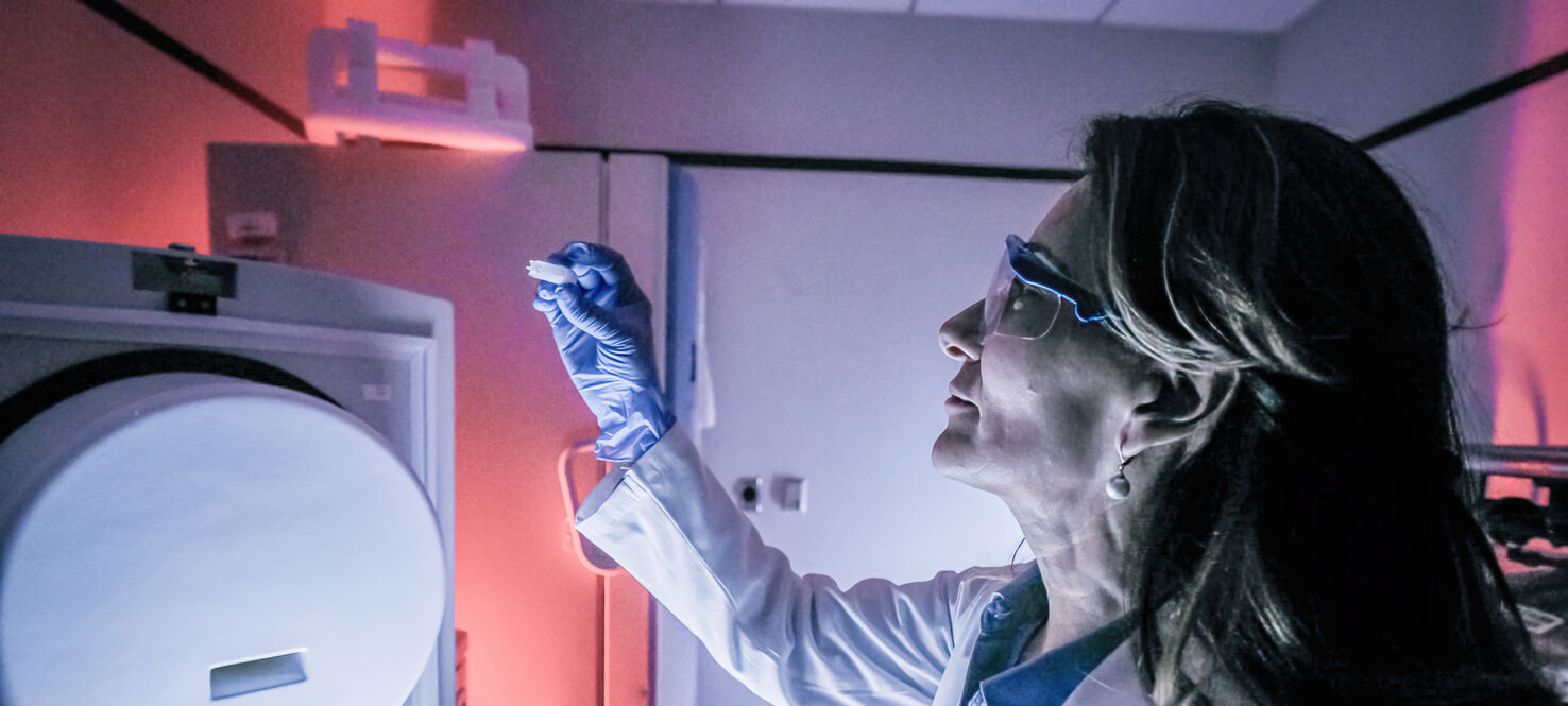 research in the cellular immunotherapy lab