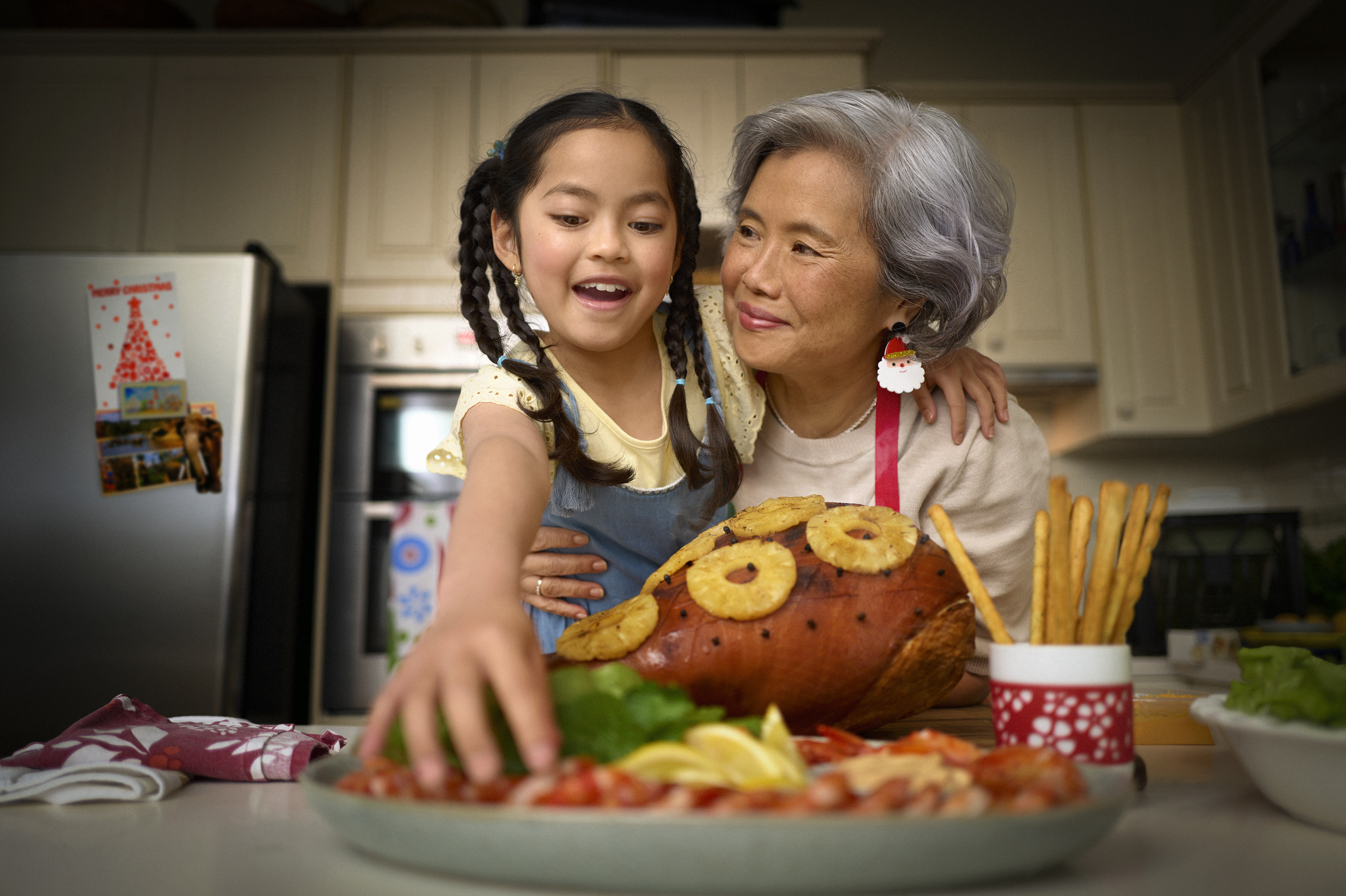 Nanna and Granddaughter with Christmas Ham