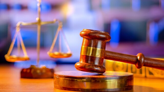 image of gavel and scale for Court TV Live