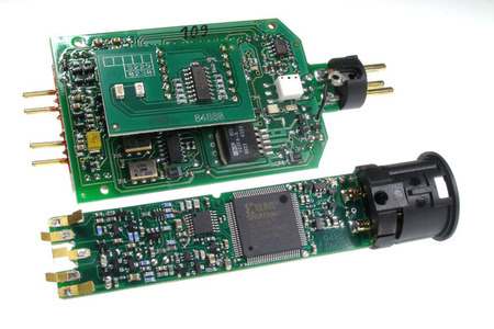 D-01x1_desktop_D-01-Circuit-Boards_Neumann-Digital-Microphone_G