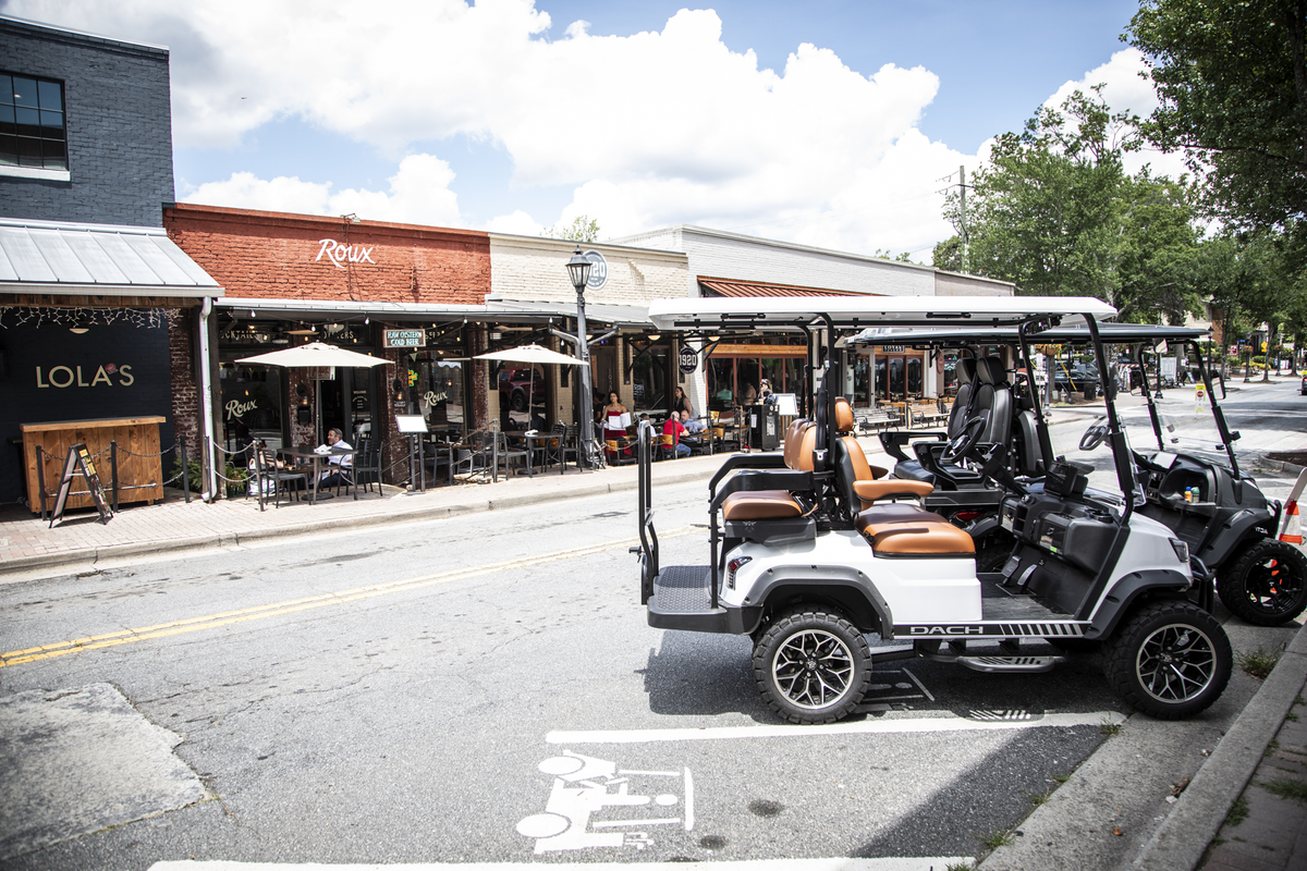 downtown roswell with golfcarts & streetscape