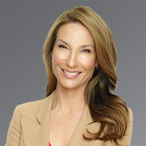 Carolyn Smith Driscoll headshot