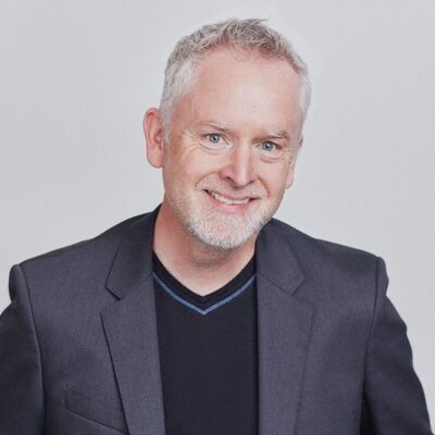 Aaron Harris Headshot